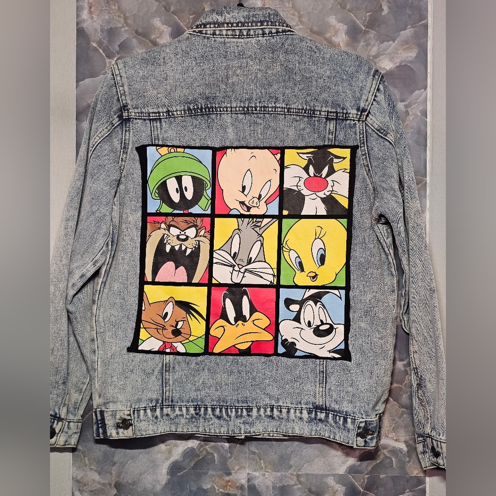 Vintage Jean Jacket Loony Tunes Medium